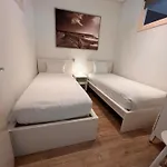 赞德沃特车站公寓